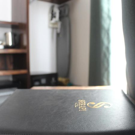 Serapi Hotel Kuching Dış mekan fotoğraf