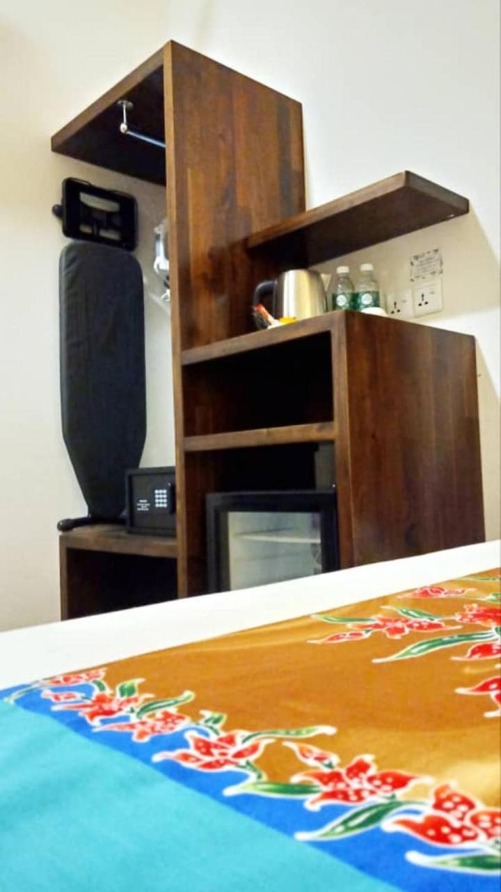 Serapi Hotel Kuching Dış mekan fotoğraf